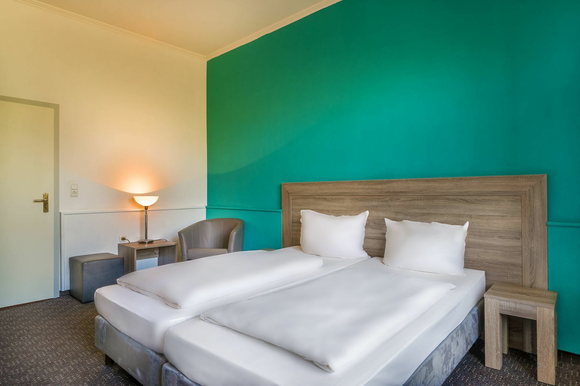 Hotel Am Bonhoefferplatz Dresda Esterno foto